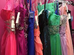 Dresses of many colors and styles for anyone.
